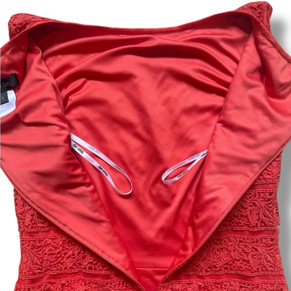 Tadashi Shoji Women’s 8 Lace Embroidered Fully Lined Sheath Coral Midi Floral - Picture 6 of 8